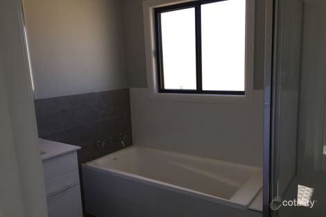 Property photo of 27-29 Carrington Street Woodstock NSW 2793