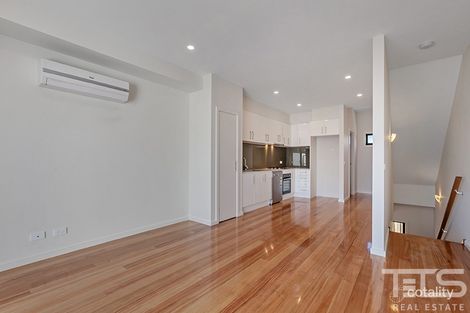 Property photo of 4/554 Boronia Road Wantirna VIC 3152