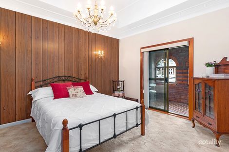 Property photo of 14 Westcott Street Eastlakes NSW 2018