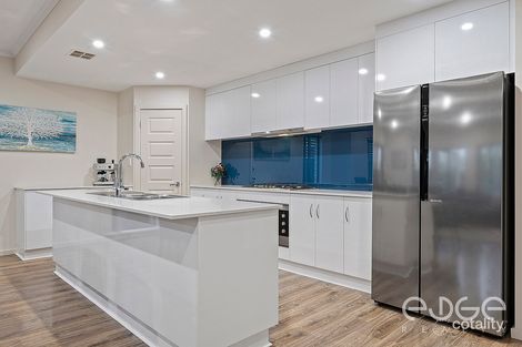 Property photo of 5 Mahogany Circuit Parafield Gardens SA 5107