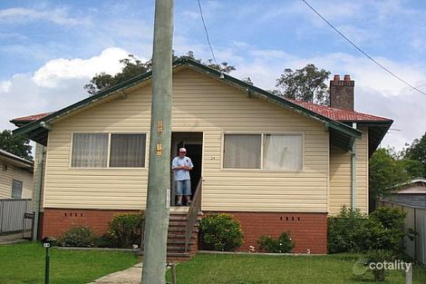 24 Groongal St, Mayfield West, NSW 2304