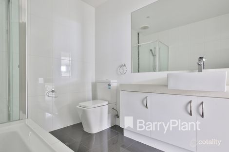 Property photo of 2/66 George Street Doncaster East VIC 3109