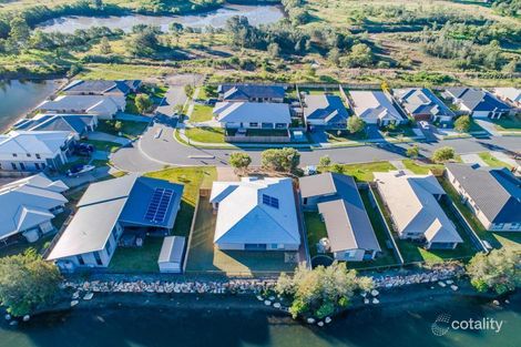 Property photo of 39 Adam Street Beachmere QLD 4510