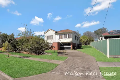 123 Railway Pde, Darra, QLD 4076