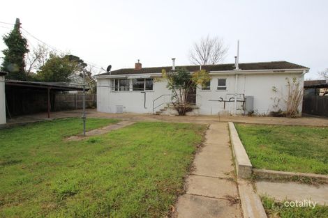 Property photo of 19 Owen Crescent Lyneham ACT 2602