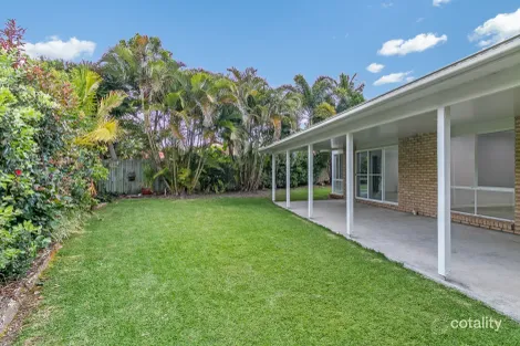 4 Trumper Pl, Pottsville, NSW 2489