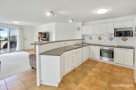 Property photo of 2/27 Landsborough Parade Golden Beach QLD 4551