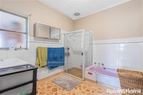 Property photo of 2 Hirt Avenue Murray Bridge SA 5253