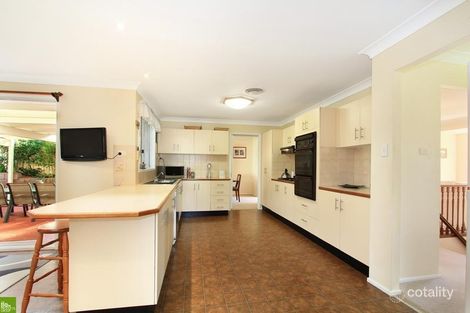 Property photo of 18 Jacaranda Avenue Figtree NSW 2525