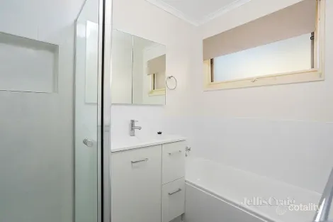 Property photo of 1/115 Main Road Lower Plenty VIC 3093