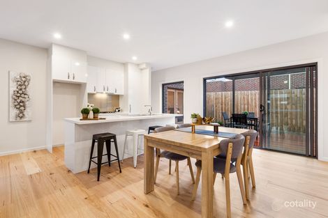 Property photo of 2/21 Ronald Road Croydon VIC 3136