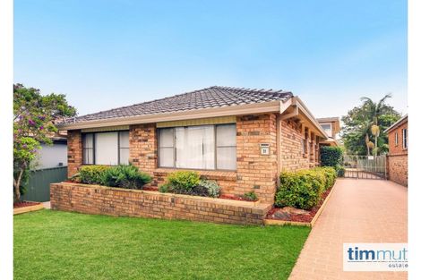 31 Edward St, Kingsgrove, NSW 2208
