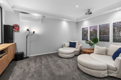 Property photo of 3 Southaven Drive Helensvale QLD 4212