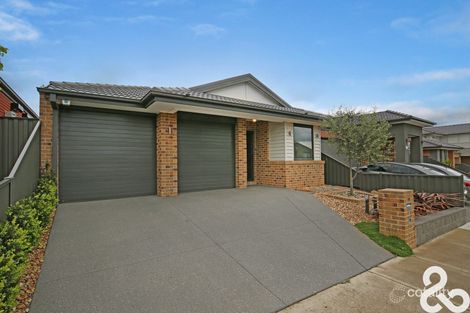 Property photo of 10 Nightingale Road Wollert VIC 3750