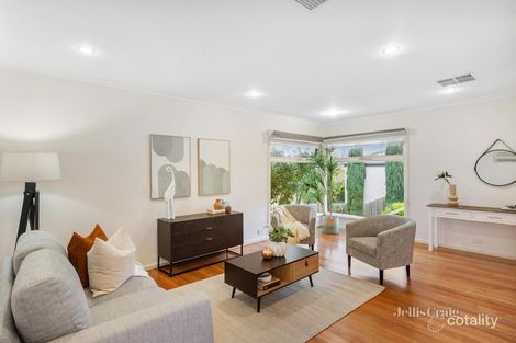 Property photo of 1/1 Morinda Crescent Doncaster East VIC 3109
