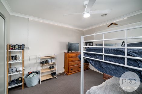 Property photo of 42 Melaleuca Drive Forest Hill NSW 2651