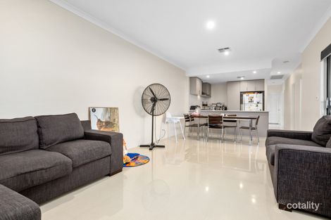 Property photo of 11/74 Carbeen View Piara Waters WA 6112