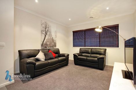 Property photo of 8 Scurry Drive Croydon VIC 3136