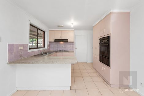 Property photo of 2/29 Kiparra Close St Albans VIC 3021