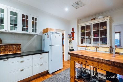 Property photo of 32 Howson Street Hilton WA 6163
