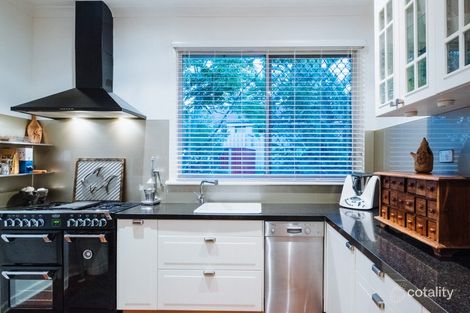 Property photo of 32 Howson Street Hilton WA 6163