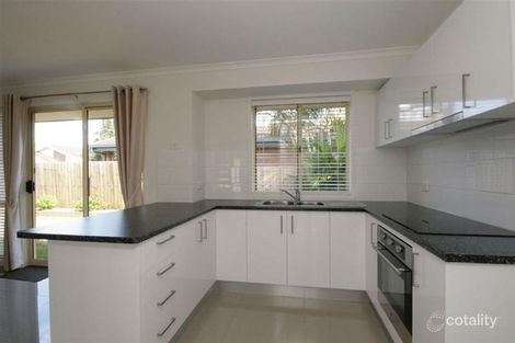 Property photo of 15 Tipuana Place Fitzgibbon QLD 4018
