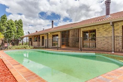 Property photo of 84 Cambronne Parade Elermore Vale NSW 2287