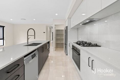 Property photo of 27 Pike Road South Maclean QLD 4280