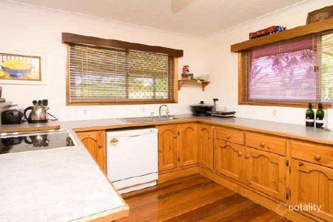 Property photo of 11 Girrah Street Brendale QLD 4500