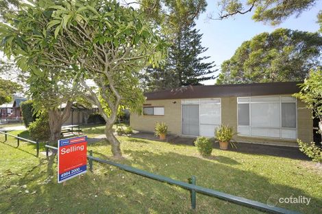 1 Verona Rd, Shoal Bay, NSW 2315