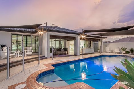 Property photo of 33 Martingale Circuit Clear Island Waters QLD 4226