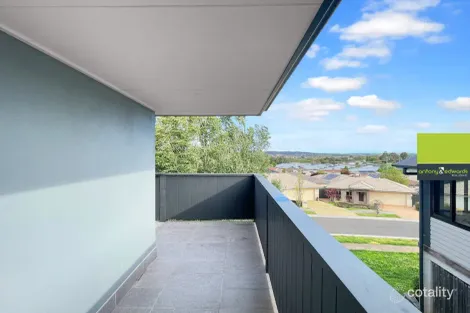 Property photo of 9 Walsh Drive Goulburn NSW 2580