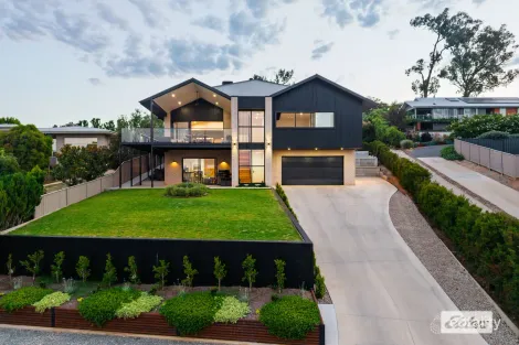 Property photo of 48D Avondale Drive Wodonga VIC 3690