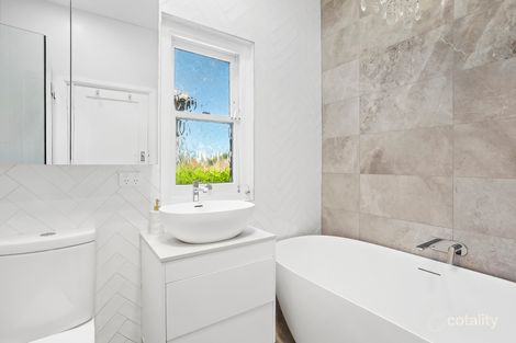 Property photo of 2/3-5 Hipwood Street Kirribilli NSW 2061