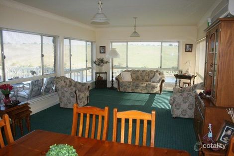 Property photo of 40 Dobson Way Warrnambool VIC 3280