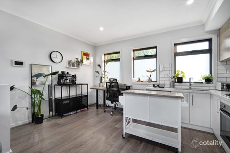 Property photo of 4/2 Trudgeon Avenue Reservoir VIC 3073