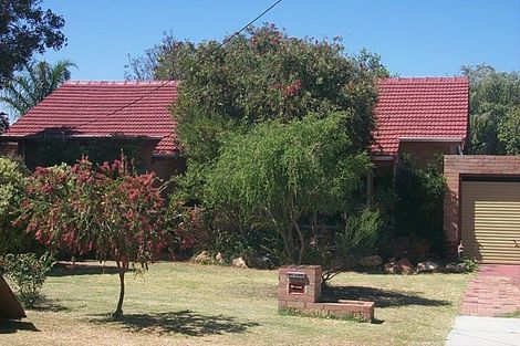 13a Geneff St, Innaloo, WA 6018