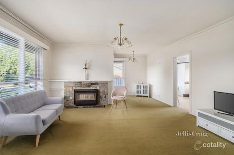 Property photo of 31 Goldsmith Avenue Ringwood North VIC 3134
