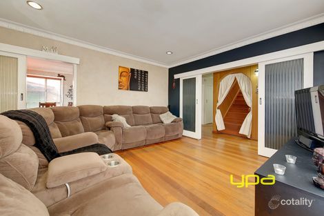 Property photo of 34 Huddersfield Road Deer Park VIC 3023