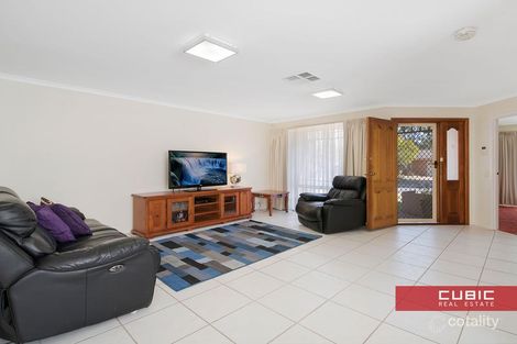 Property photo of 31 Corryton Court Wattle Grove NSW 2173