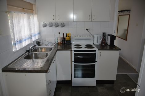 Property photo of 39 Cams Boulevard Summerland Point NSW 2259