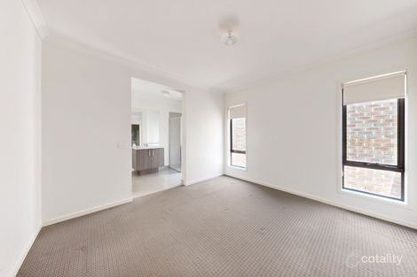 Property photo of 82 Sustainable Drive Craigieburn VIC 3064