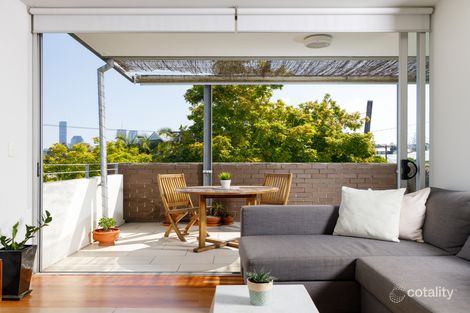 Property photo of 31/72 Kingsholme Street Teneriffe QLD 4005