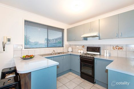 Property photo of 25 Lamina Avenue Mill Park VIC 3082