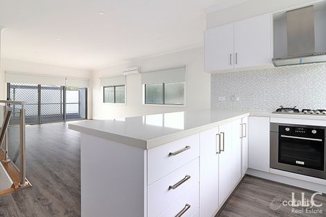 Property photo of 7/5 Stamford Crescent Rowville VIC 3178