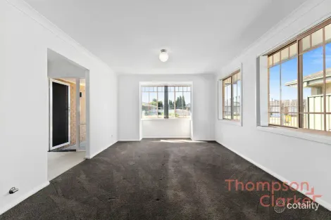 Property photo of 14 Copperleaf Avenue Thornton NSW 2322