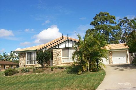 15 Holly Rd, Victoria Point, QLD 4165