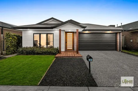 40 Carlyle Cres, Clyde North, VIC 3978