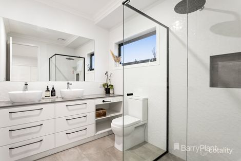 Property photo of 9 Midhurst Road Croydon VIC 3136