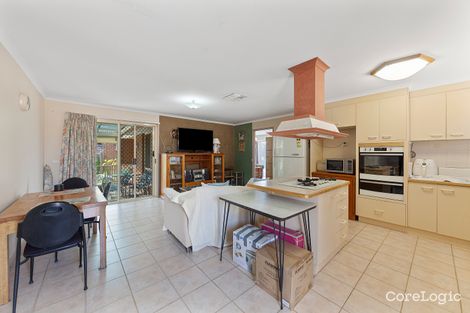 Property photo of 13 Feldspar Court Narre Warren VIC 3805